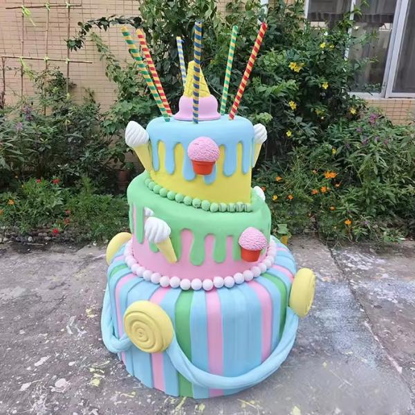 Fiberglass Cake Sculpture Outdoor Decoration