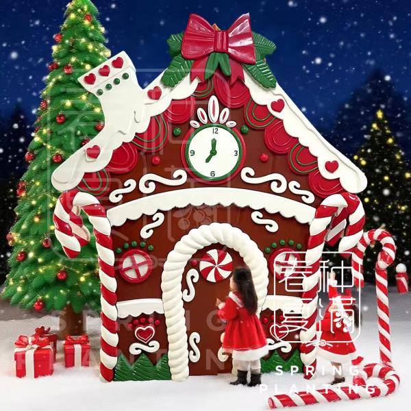 Gingerbread House Wooden Decoration