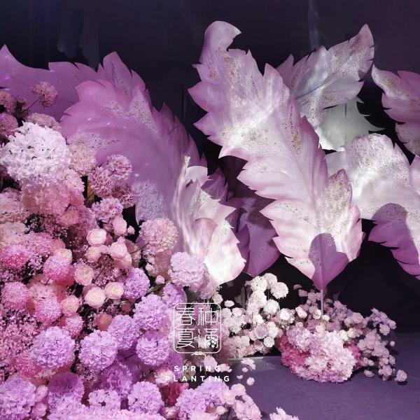 Large Feather Wedding Decoration