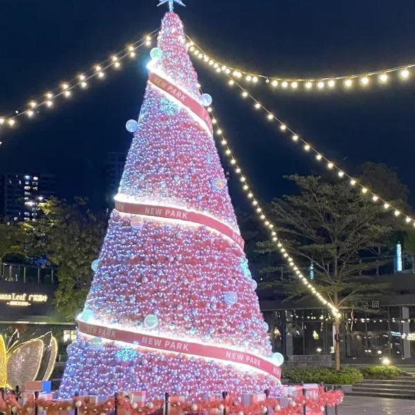 Square Decoration Customized Giant Christmas Tree